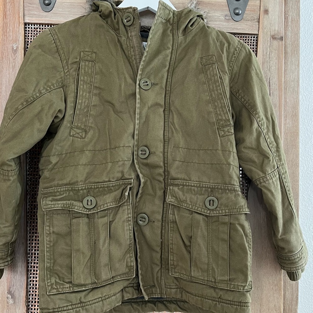 💚BUY 3 for $15💚Kids Old Navy green thick jacket size Small